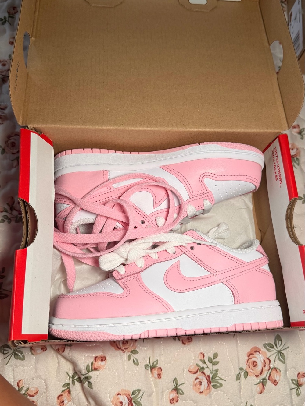 Nike Kids Pink and White Low-Top Sneakers